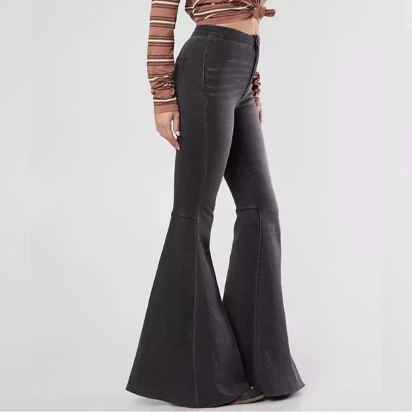 NEW Free People Just Float On Flare Jeans Size 31 in Smoke Stack High-Rise - Picture 2 of 14